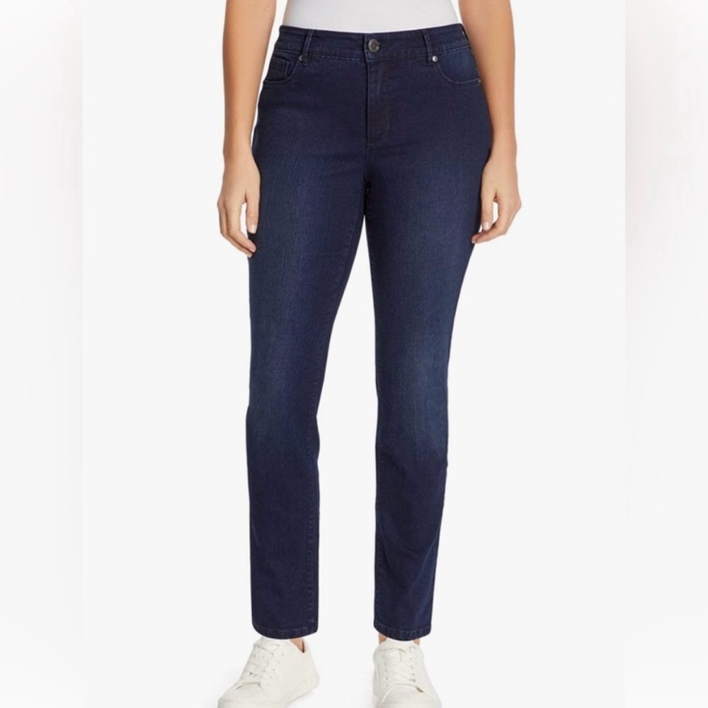 Bandolino Amy Modern Straight Jeans size 10